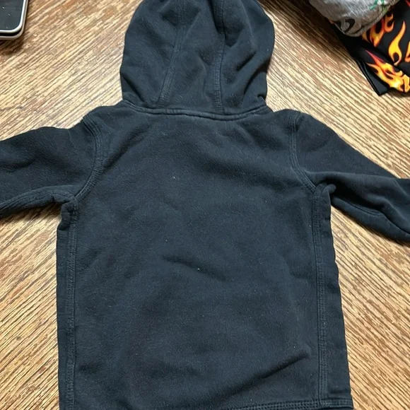 Boy’s Nike Hoodie - Picture 4 of 4